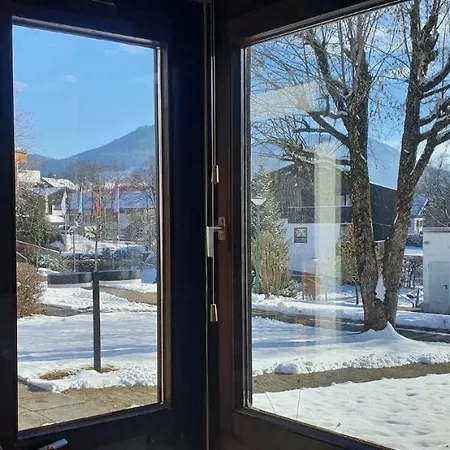 Apartament Mit Terrasse Im Alpinen Stil *
