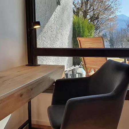 Mit Terrasse Im Alpinen Stil * Schliersee